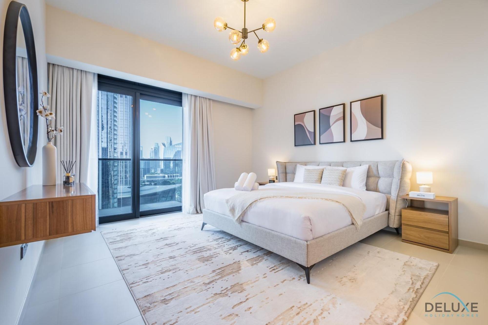 Deluxe 3br With Assistant At Act One Act Two Tower 2 In Downtown By Deluxe Homes Apartment *